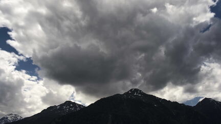 Oetzerberg Balkon Samstag Timelapse h264-420 1080p 25 HQ+